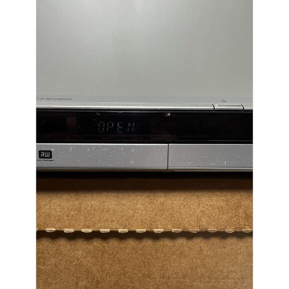 Sony RDR-GX330 DVD Recorder DVD+RW/+R/-RW/-R TESTED WORKS NO REMOTE - Picture 9 of 9